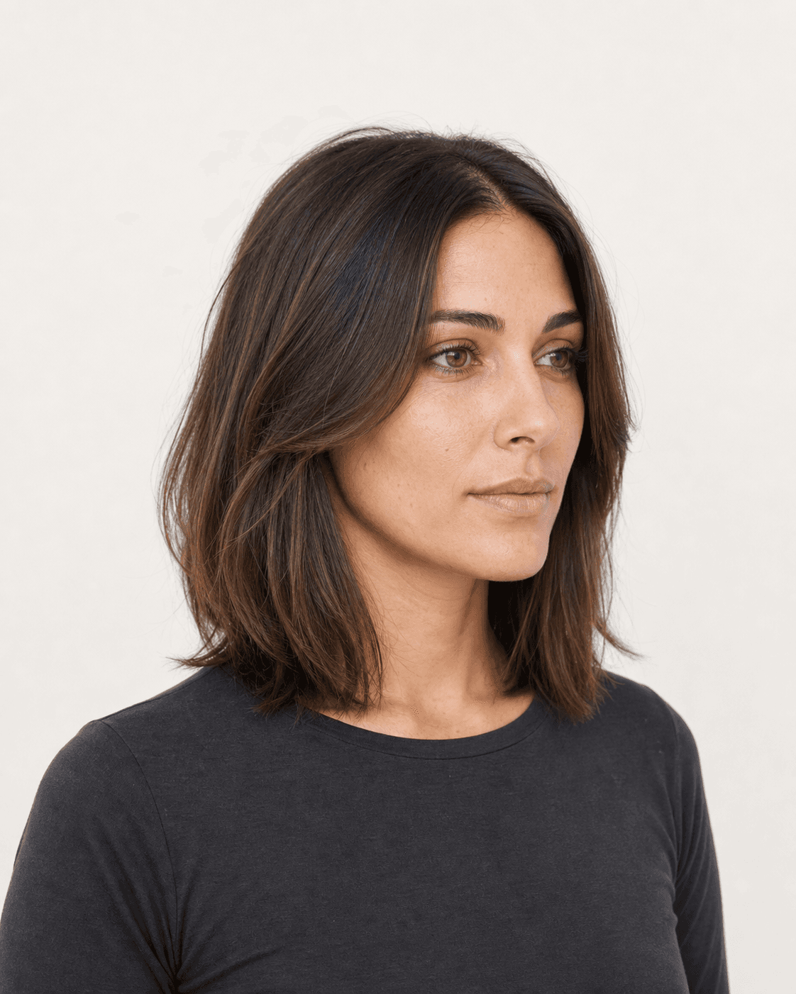 Shoulder-Length Lob with Invisible Layers